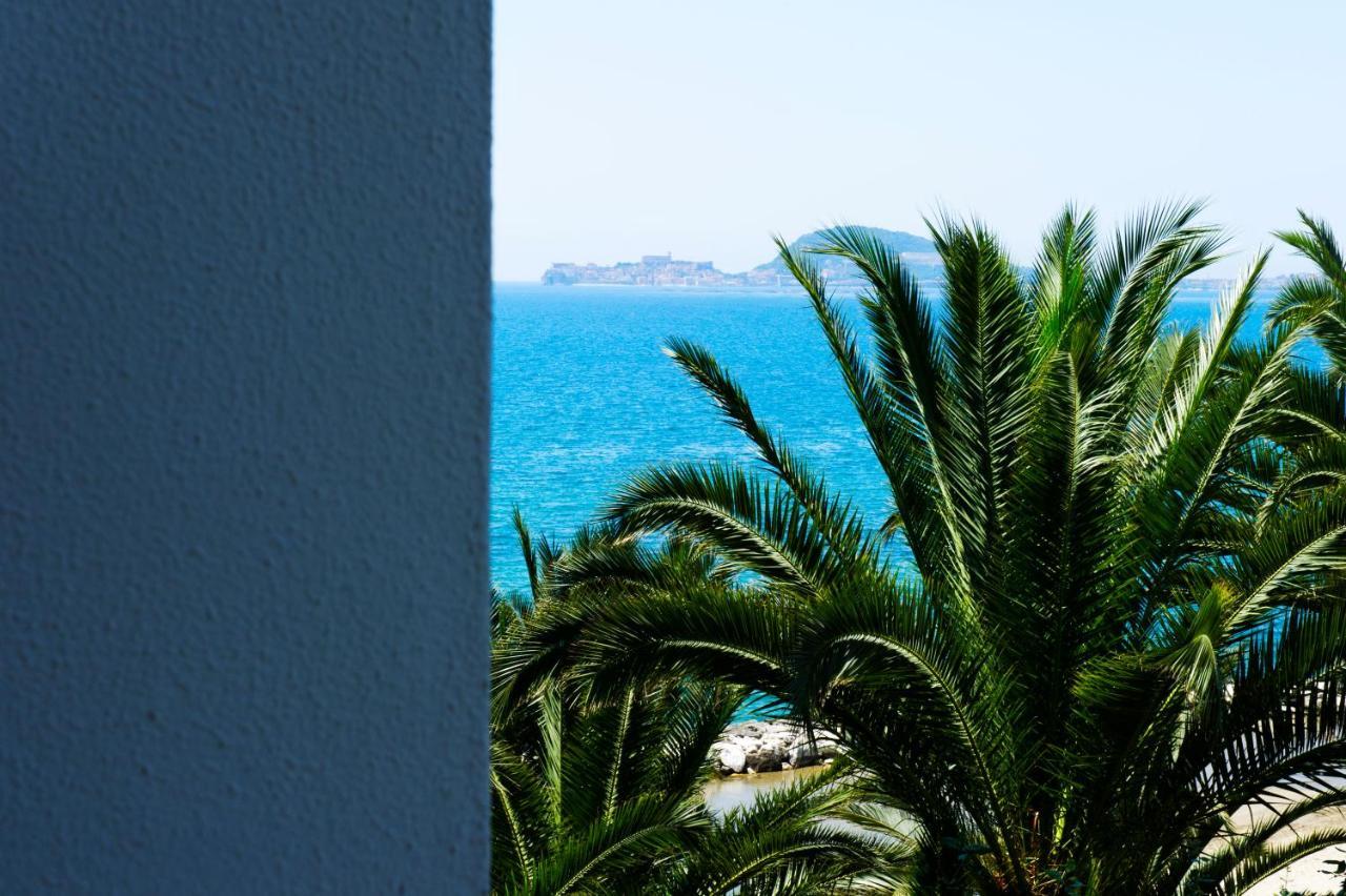 Grande Albergo Miramare Formia Exterior foto